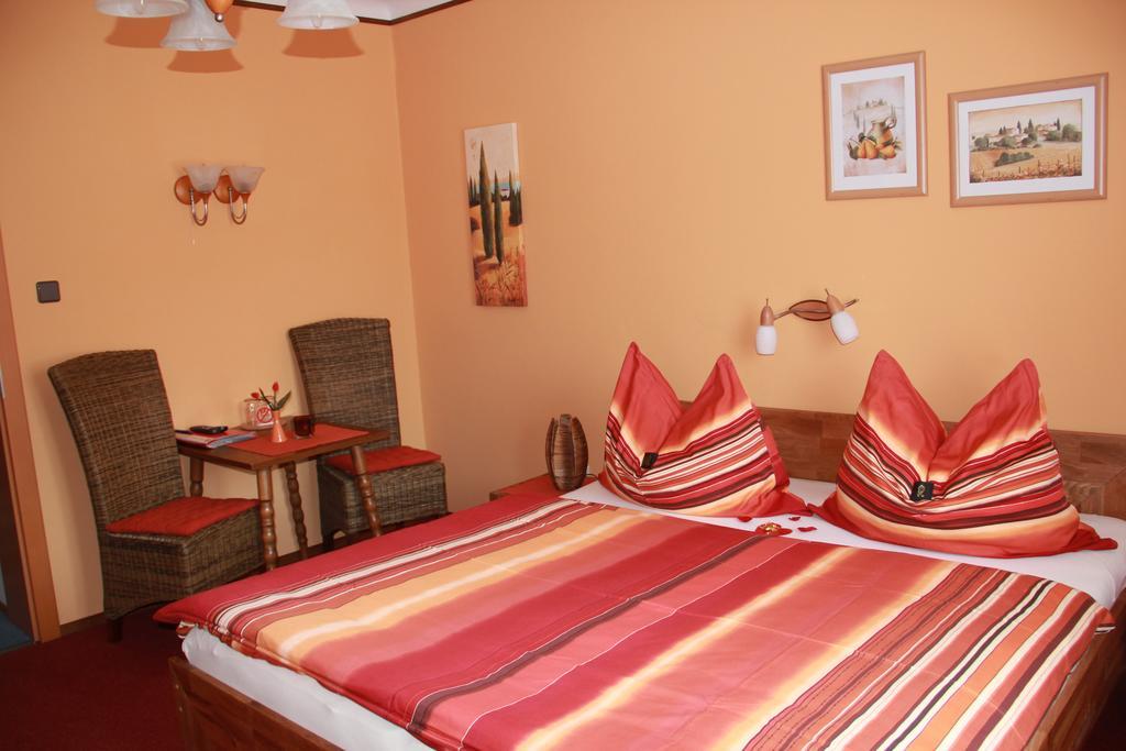 Haus Regina Bed & Breakfast Maria Taferl Exterior foto